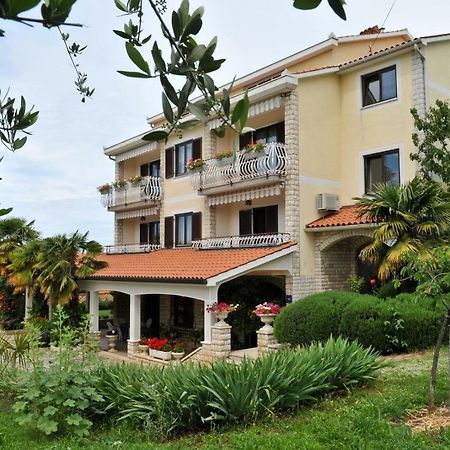 Haus Liliana Hotel Tar-Vabriga Kültér fotó