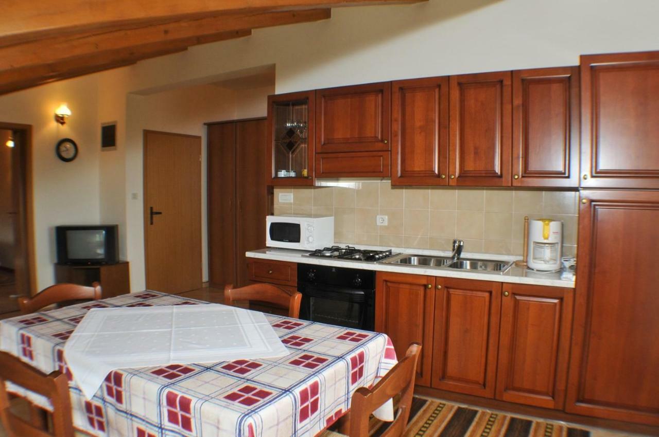 Haus Liliana Hotel Tar-Vabriga Kültér fotó