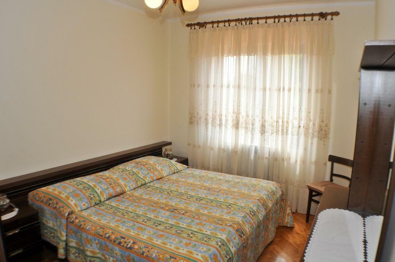 Haus Liliana Hotel Tar-Vabriga Kültér fotó