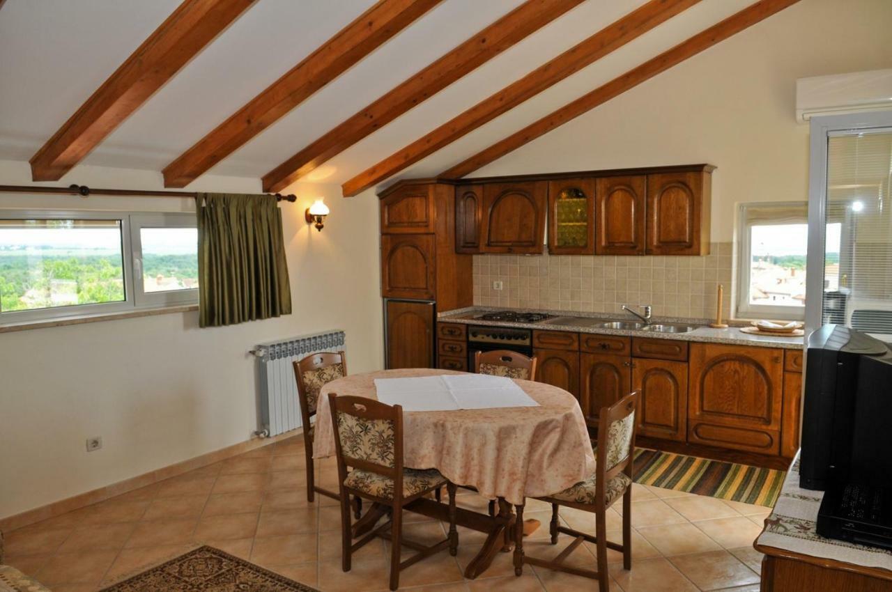 Haus Liliana Hotel Tar-Vabriga Kültér fotó
