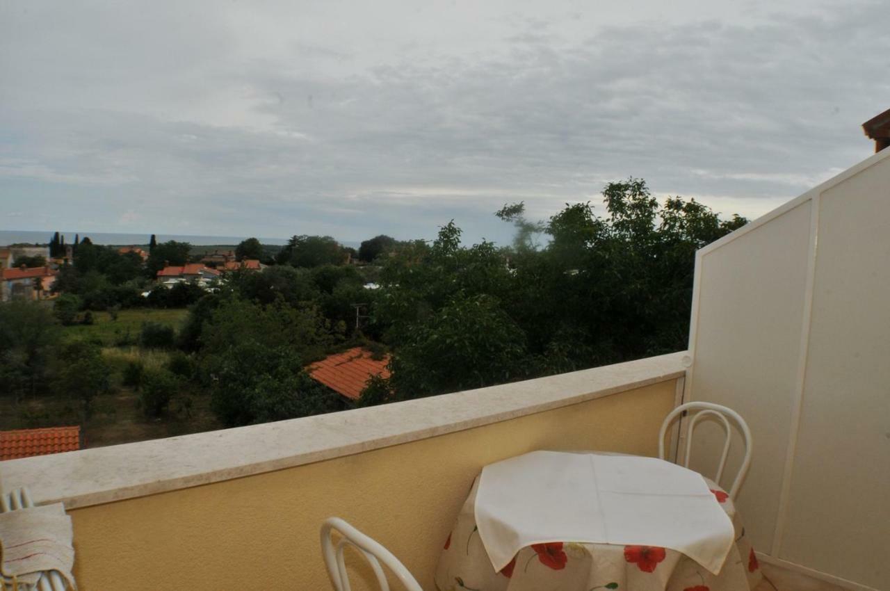 Haus Liliana Hotel Tar-Vabriga Kültér fotó